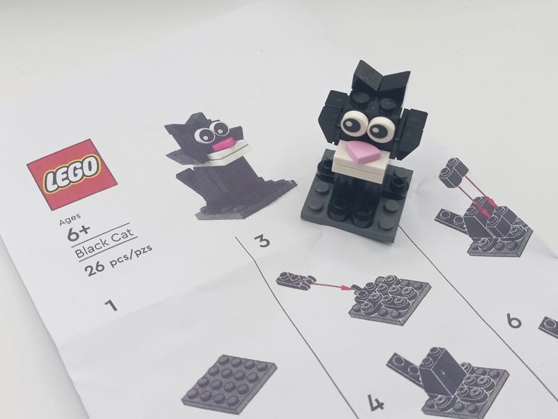 LEGO® Black Cat, Seasonal Set