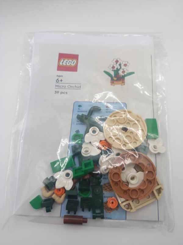 LEGO® Micro Orchid, Make and Take