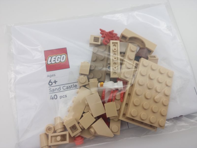 LEGO® Sandcastle, Make and Take
