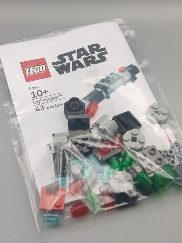 LEGO® Lightsaber, Star Wars, Make and Take
