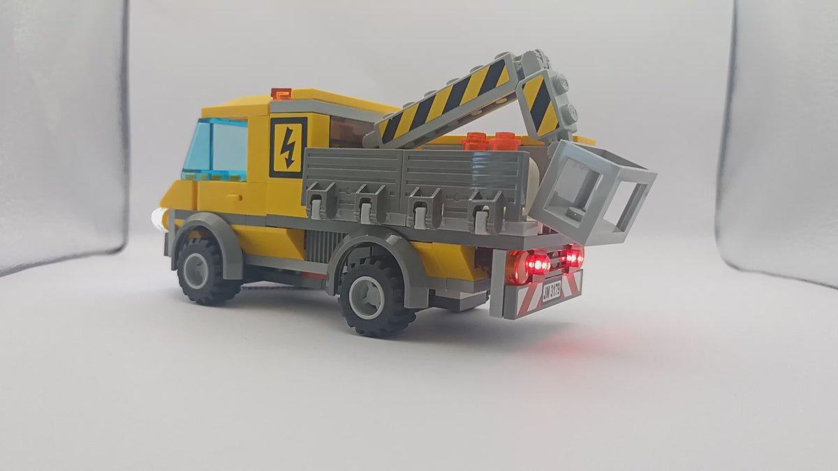 Maintenance Vehicle Universal Lighting Kit - with flashing orange lights